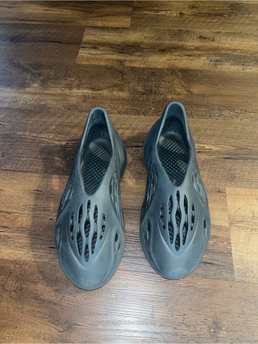 2022 Adidas Yeezy Foam Runner “Onyx”